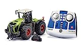 SIKU 6794 Claas Xerion 5000 TRAC VC - Tractor teledirigido con Bluetooth y Control por aplicación, el Color Puede Variar de la Imagen